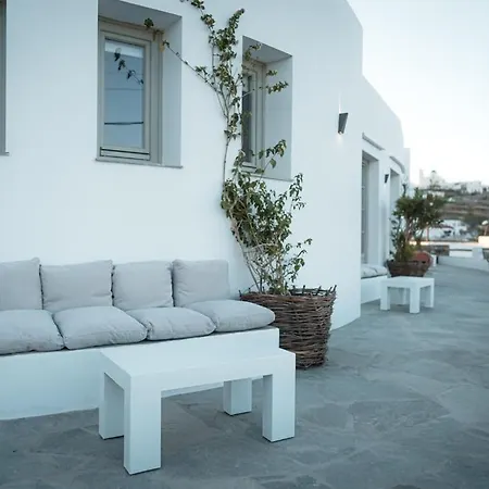 Zoe Apartment Apollonia